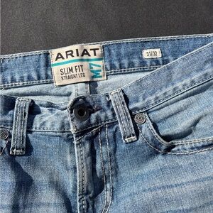 Ariat Slim Straight Jeans - Light Blue
